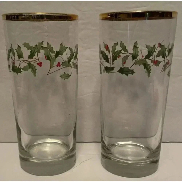 Lenox Holly & Berry Holiday Tall Glass Gold Trim Set Of 2 6.25”H x 2 7/8”W - Picture 1 of 8
